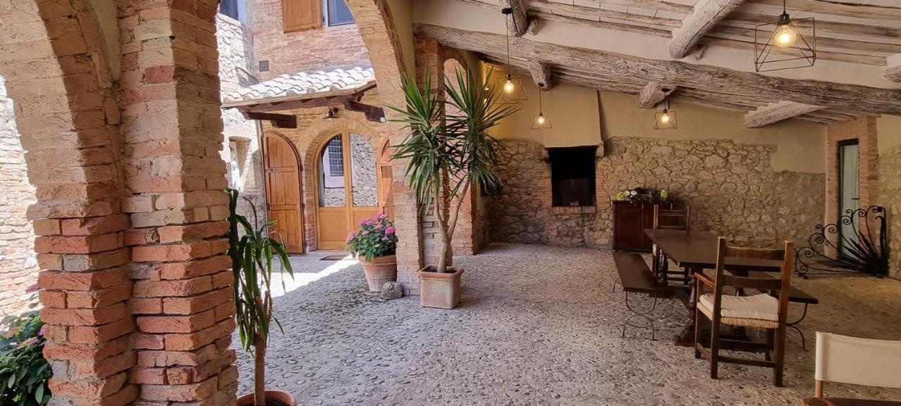 Casanova Di Campriano Villa Lupompesi Buitenkant foto